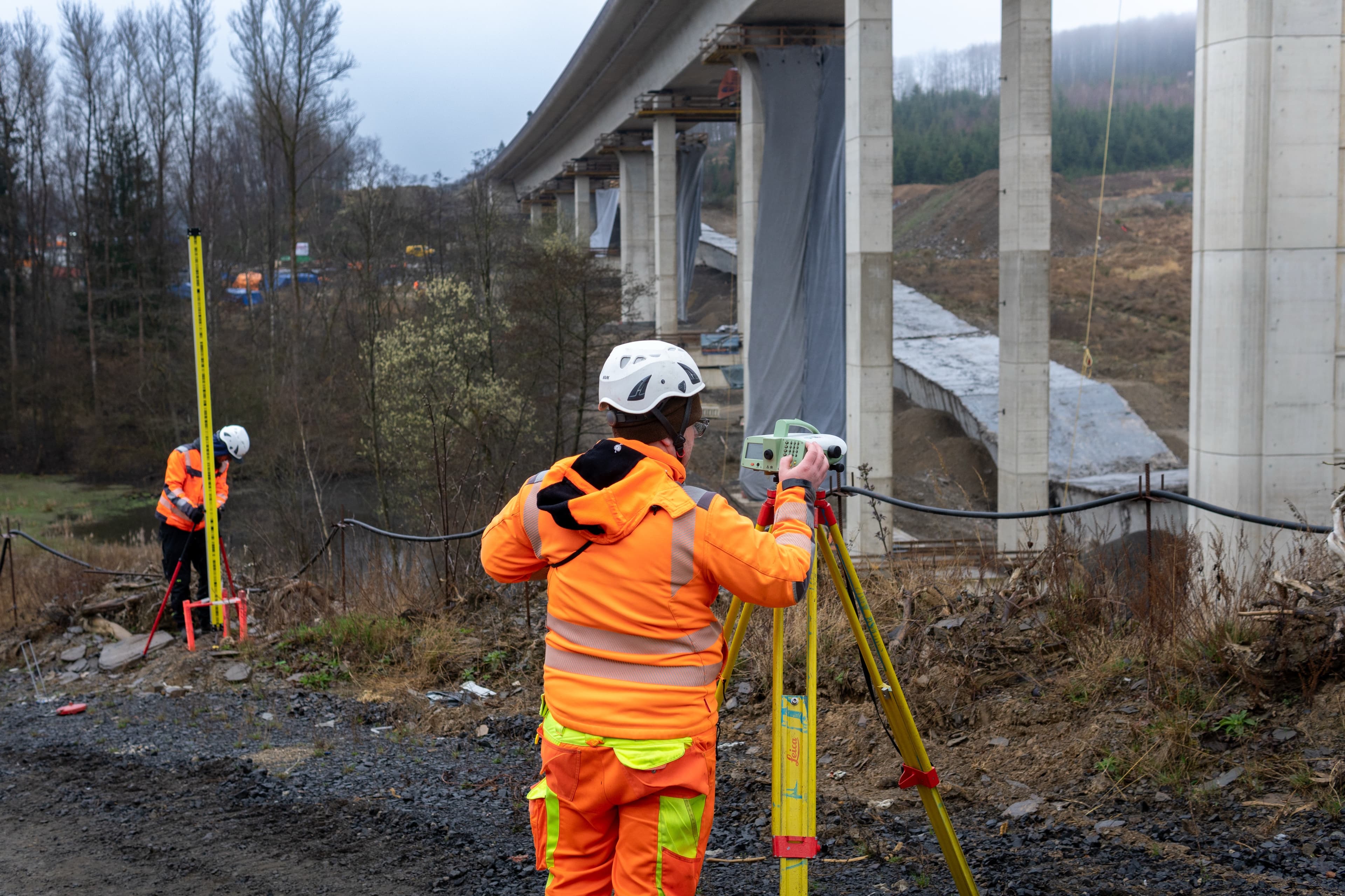 DG Geoverm - Sprengung Brücke A45 – Baustellenfotografie